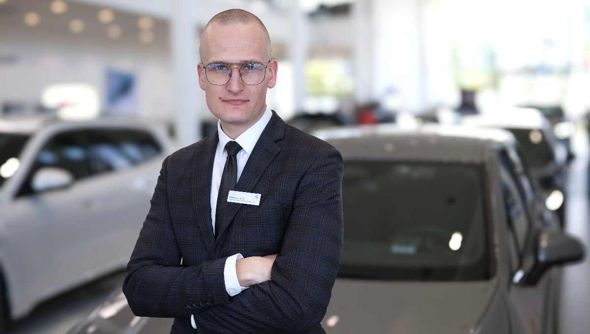 Mateusz Jarmuż Doradca ds. napraw Blacharsko-Lakierniczych